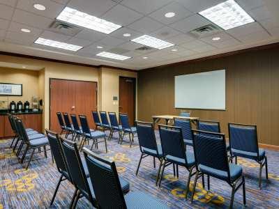 Courtyard By Marriott Chicago Schaumburg/Woodfield Mall Екстер'єр фото